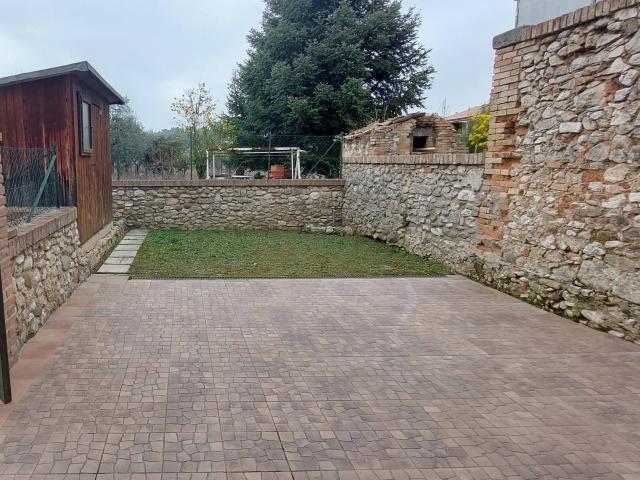 Semindipendente in vendita a Ascoli Piceno, Marino
