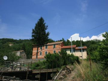 Semindipendente in vendita a Serra Ricc, Pedemonte