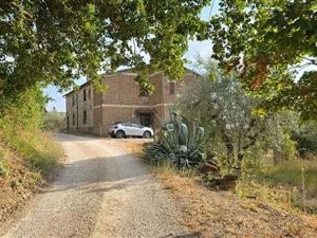Semindipendente Porzione di casa a Montecchio