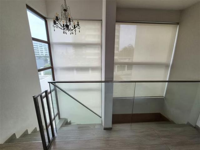 Seminueva Casa en condominio, venta de 4 dorm. Los Angeles | 4 dormitorios por 11000.00 en Los Ángeles