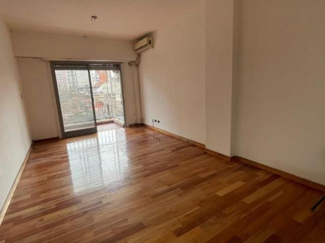 Semipiso en alquiler en Lanus Este