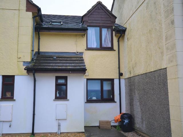 Seneschall Park, Helston TR13, 2 bed terraced house to rent, £875 pcm | PrimeLocation