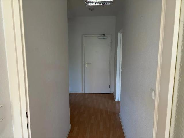 Senioren aufgepasst: 3 Zimmerwohnung mit rollstuhlgerechter Küche