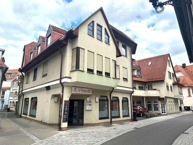 Seniorengerechte 3,5 Zimmerwohnung in der Stadtmitte mit Tiefgarage!