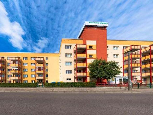 Seniorengerechtes Servicewohnen Einbauküche, Duschbad, Balkon und Fahrstuhl. !