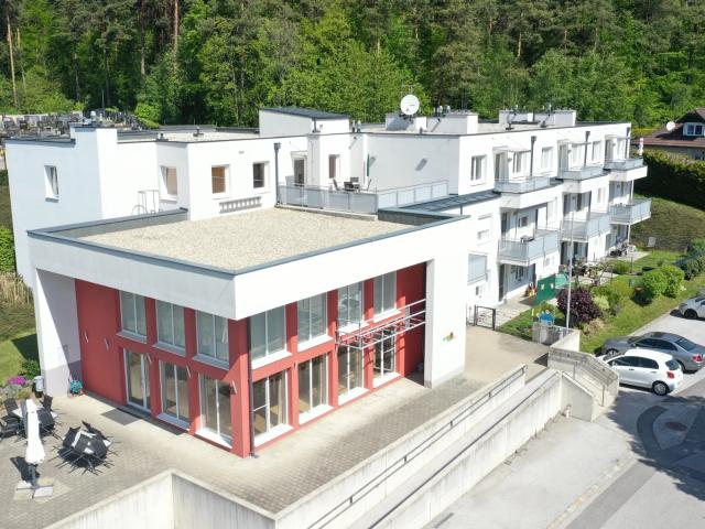 SENIORENWOHNUNG: geräumige 1 Zimmer Wohnung in Hollenthon Bucklige Welt Top 21