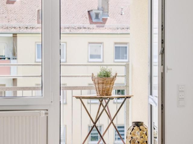 Seniorenwohnung im Betreuten Wohnen: Traumhafte, 2 Zimmer mit Balkon Nürnberg Rennweg