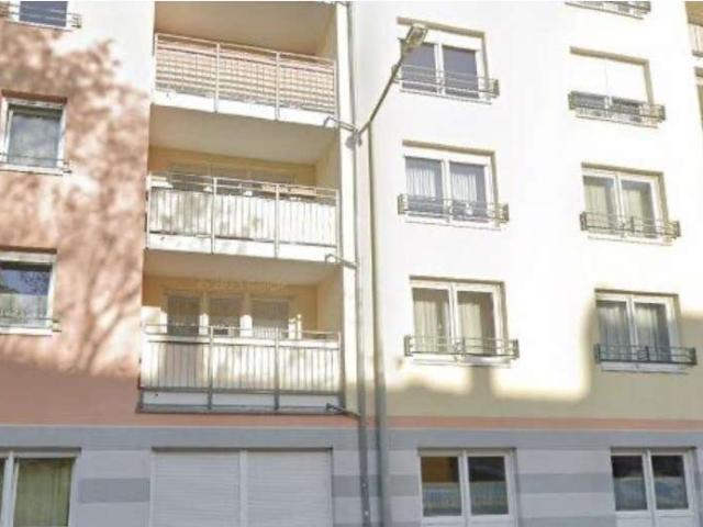 Seniorenwohnung mit Balkon: 2 Zimmer in Nürnberg Rennweg