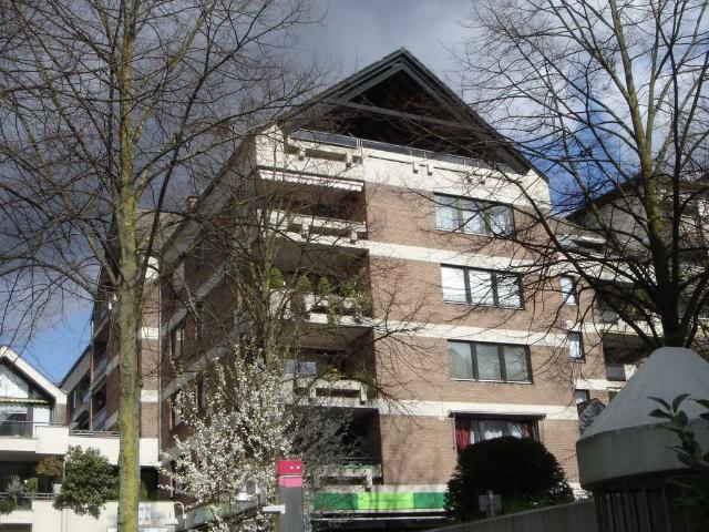 Seniorenwohnung mit Zimmer für Pflegekraft nahe Hauptbahnhof Solingen