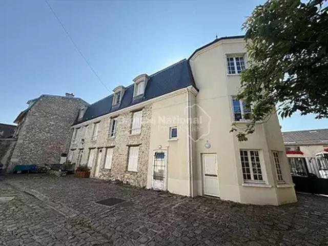 Senlis 60300 Achat / Vente appartement 1 pièce t1 au dernier étage