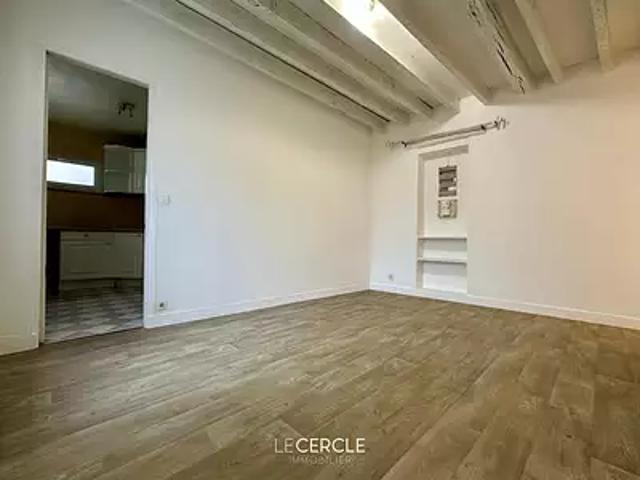 Senlis 60300 Location appartement 2 pièces t2 au dernier étage