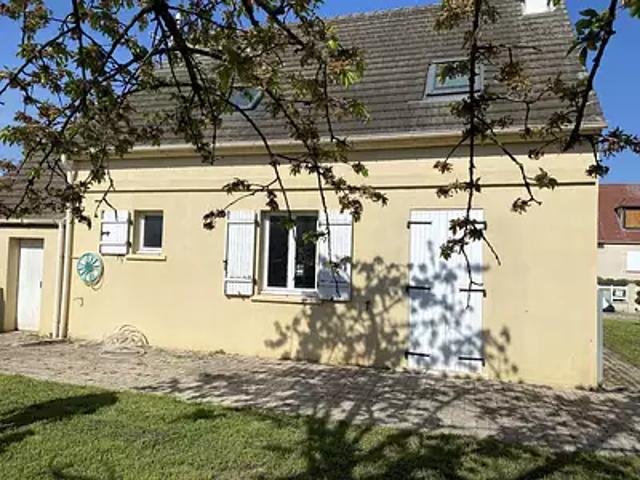 Senlis 60300 Location maison 6 pièces t6 jardin