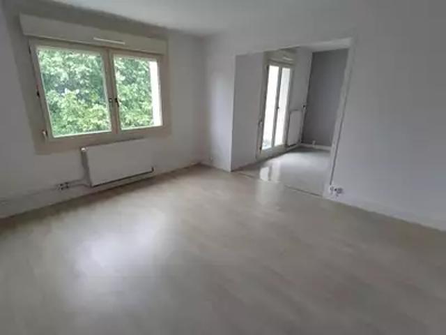 Senones 88210 Location appartement 4 pièces t4 cave balcon