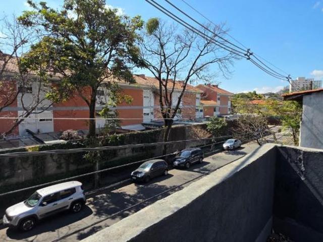 Deslumbrante casa para venda em Campo Belo com 3 quartos, sendo 1 suíte, 188m² elietetufanini#CI9G