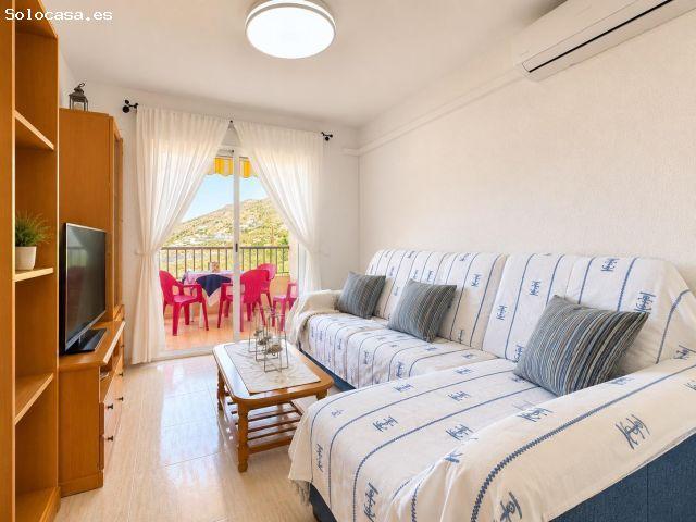 Sensacional piso en esquina con terraza y vistas infinitas al Mediterráneo, a menos de 30 metros del