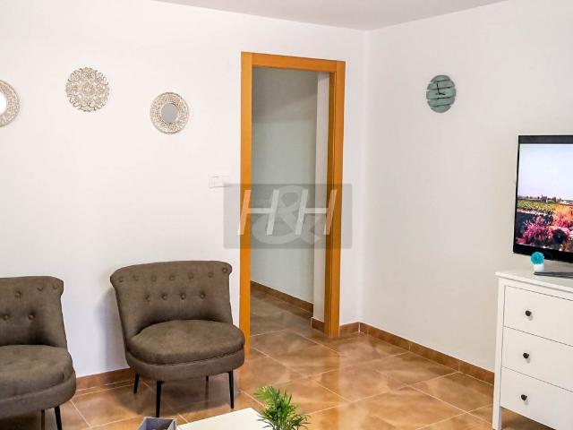 Sensacional piso para estudiantes en Universidades. / HH Asesores, Inmobiliaria en Burjassot/
