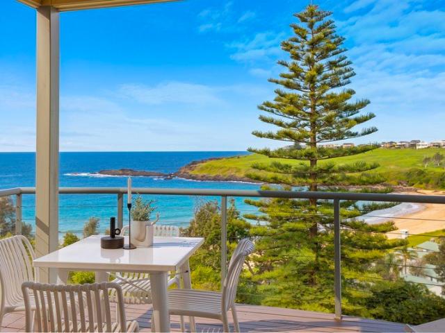 Sensational Beachfront Reserve Townhouse