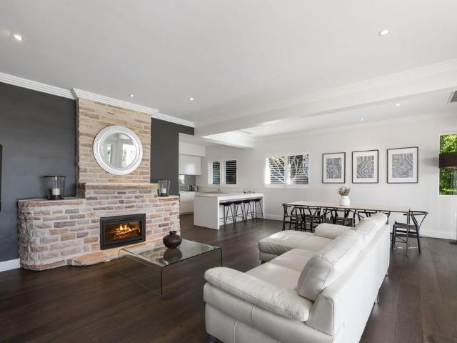 Sensational Family Home, Picturesque Pittwater Views