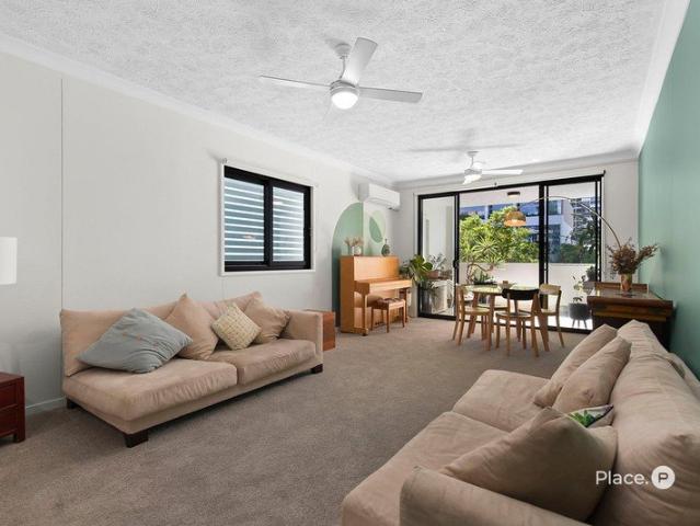 Sensational South Brisbane Living in Fish Lane