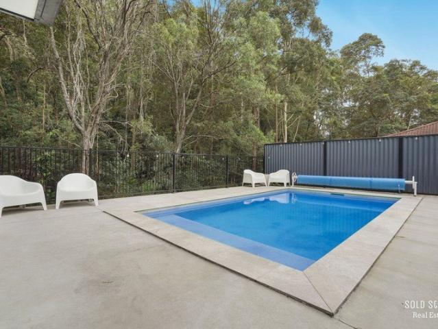SENSATIONAL SPACIOUS FAMILY HOME
