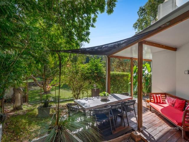 Sensationally Sequestered on Sunshine  Unsurpassed Location 500m to Sand & Surf Breaks