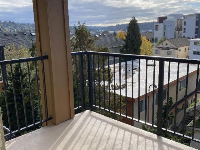 Seattle WA 98107 106165030