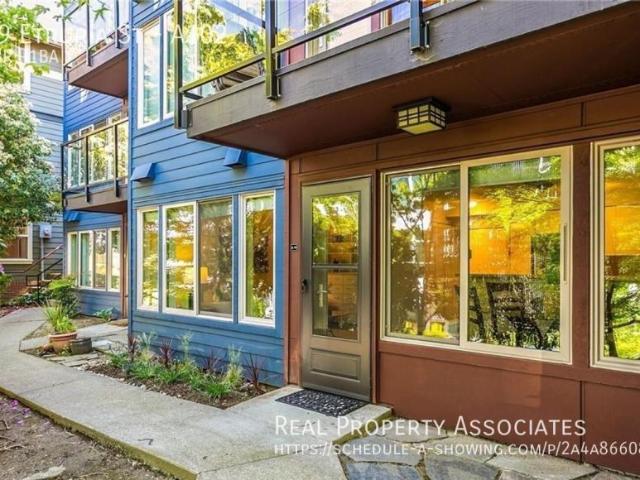Seattle WA 98109 LS105391051