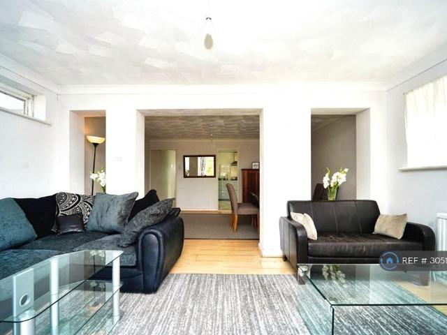 Seaview Road, Brighton, BN2 3 bed detached house to rent £2,000 pcm £462 pw