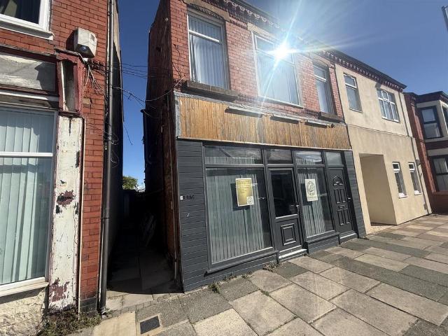 Seaview Road, Wallasey, CH45 2 bed flat to rent £750 pcm £173 pw