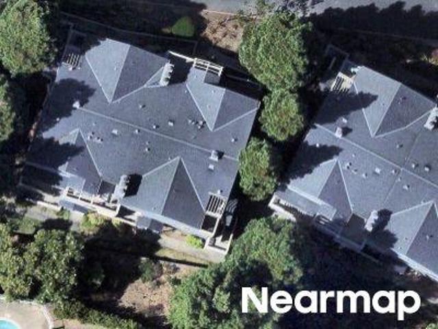 Sea Crest Cir