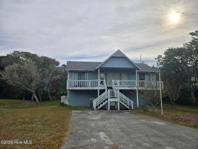 Sea Dunes Dr