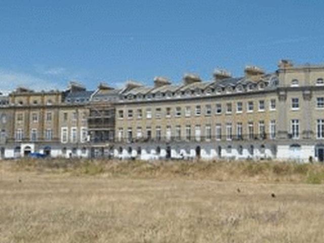 Sea Front, Hayling Island PO11, 1 bed flat to rent, £595 pcm | PrimeLocation