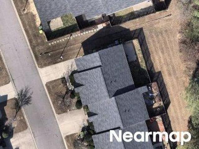 Sea Hawk Ln