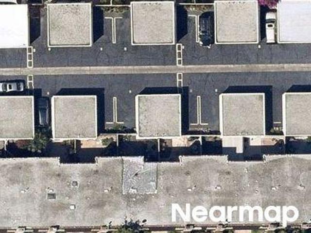 Sea Harbour Dr