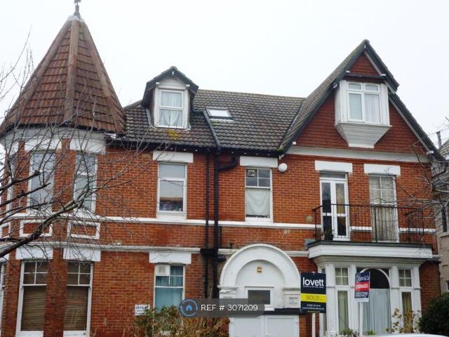 Sea Road, Bournemouth BH5, 1 bed flat to rent, £780 pcm | PrimeLocation