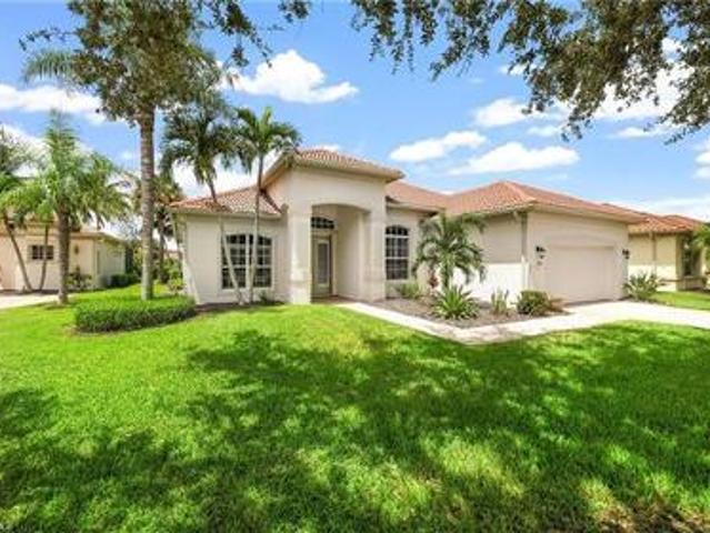 Sea Tropic Ln