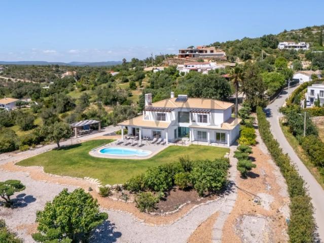 Sea View Villa near Loulé