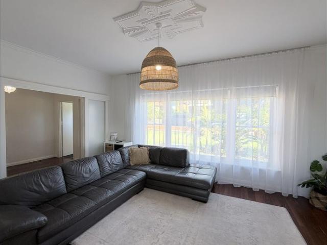 Sea Views, Modern Comfort & Energy Efficiency