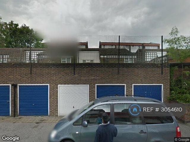 Seabrooke Rise, Grays, RM17 3 bed maisonette to rent £1,800 pcm £415 pw