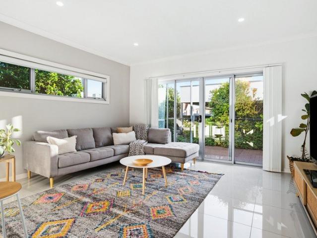Seacliff Living, Made Easy