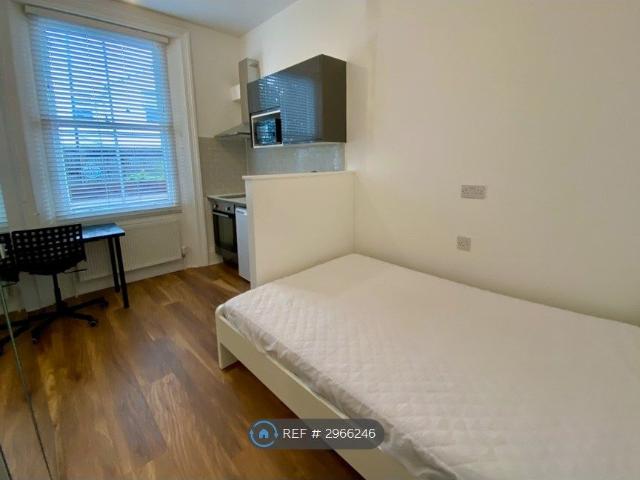 Seafield Road, Hove BN3, Studio to rent, £875 pcm | PrimeLocation