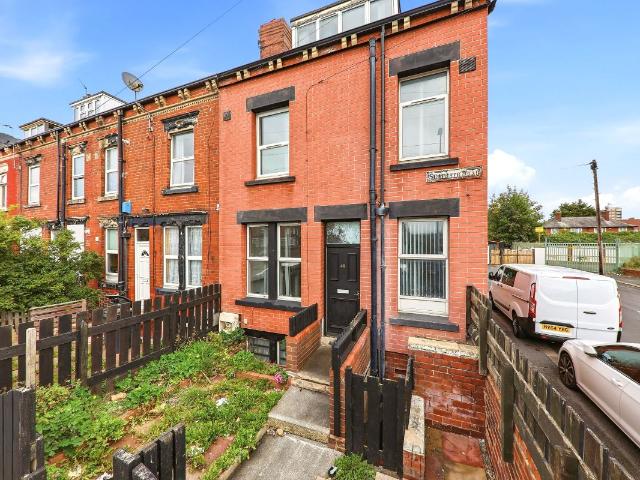 Seaforth Road, Leeds LS9, 2 bed terraced house to rent, £1,100 pcm | PrimeLocation