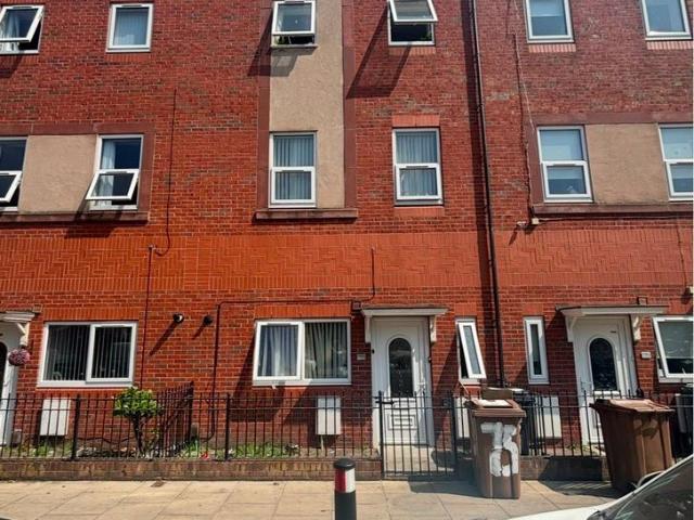 Seaforth Road, Seaforth, Liverpool L21, 1 bed flat to rent, £425 pcm | PrimeLocation