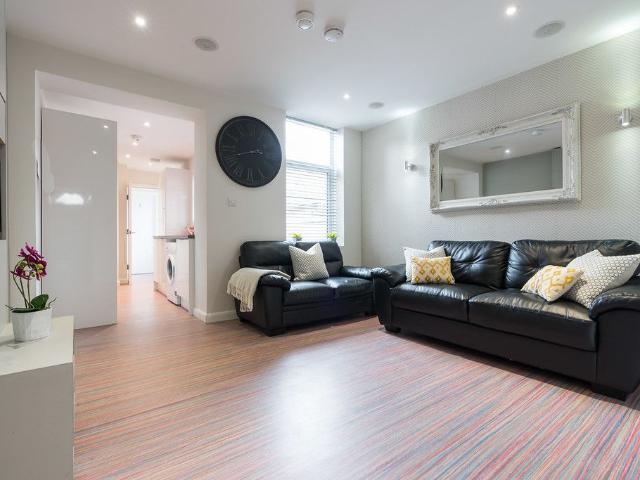 Seaford Street, Stoke ST4, 5 bed terraced house to rent, £394 pppm | PrimeLocation
