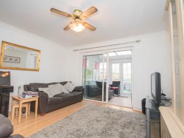 Seagrave Road, London, SW6