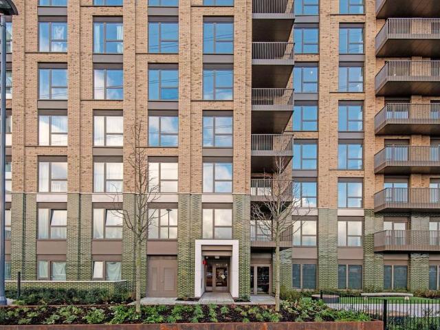 Seagull Lane, LONDON E16 Studio to rent £1,900 pcm £438 pw