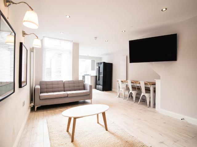 Seaman Road, Liverpool L15, 6 bed property to rent, £602 pppm | PrimeLocation