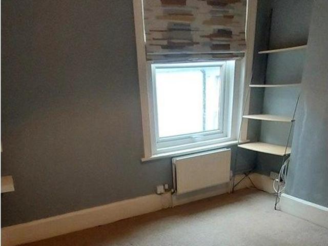 Seamoor Road, Bournemouth BH4, 3 bed flat to rent, £1,600 pcm | PrimeLocation