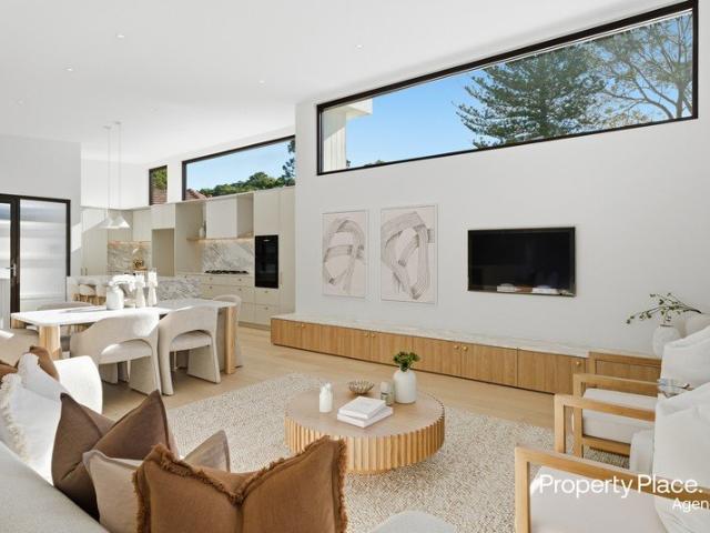 Seamless Single Level, Free standing, Luxury Living