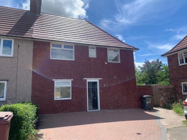 Searston Avenue, Chesterfield, Holmewood